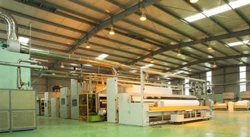 Ống địa kỹ thuật được nhồi đầy cát cho công trình đê biển